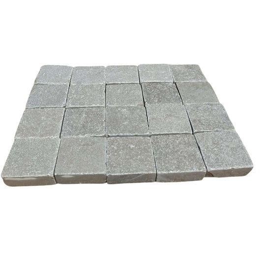 Tandur Grey Tumbled Sandstone 100X100 Square Setts