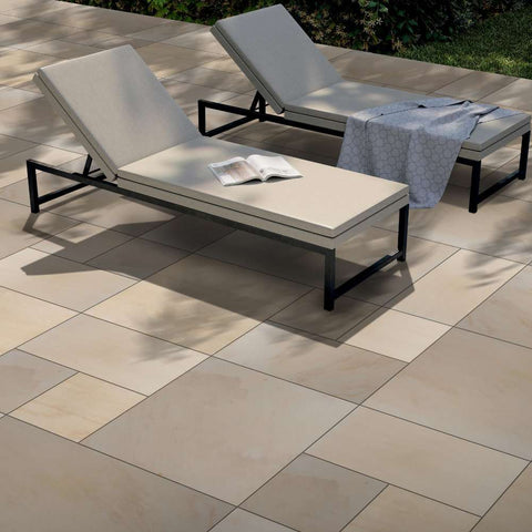 Fossil Mint Smooth Sandstone Mixed Patio Sawn Edged Paving Slabs
