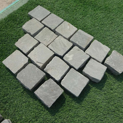 Kandla Grey Riven Sandstone 100X100 Square Setts